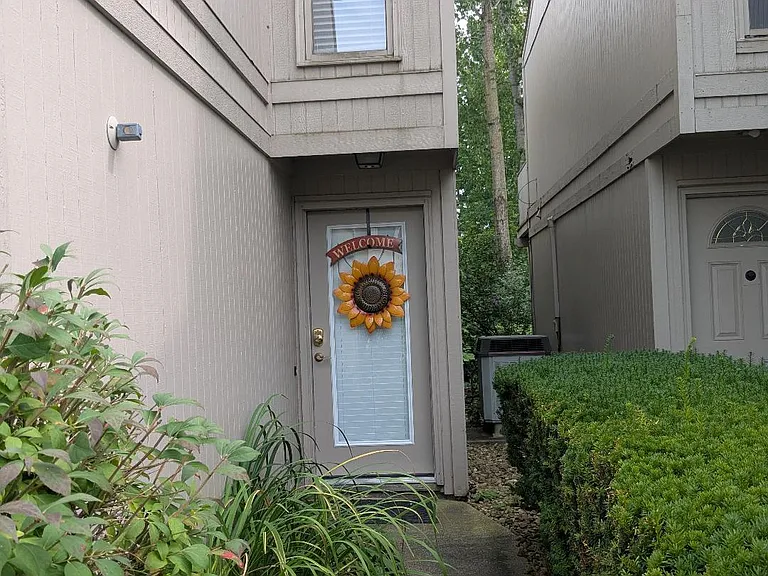 8064 Steven David Dr — Photo 1