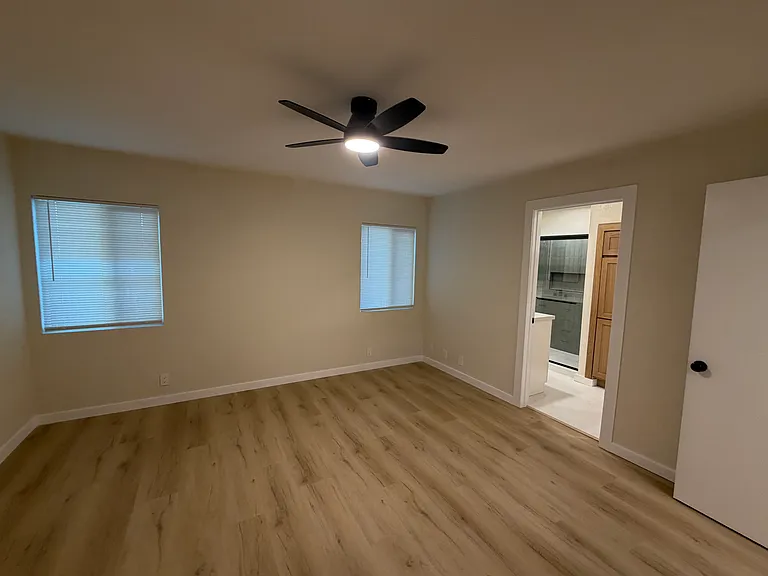 13336 Julian Dr — Photo 14