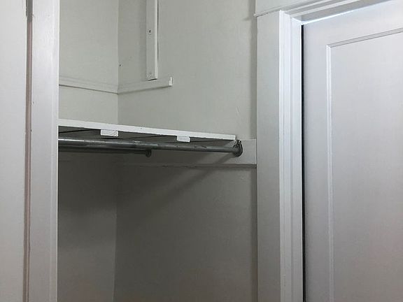 5th image of 1224 Tamm Ave APT 2N