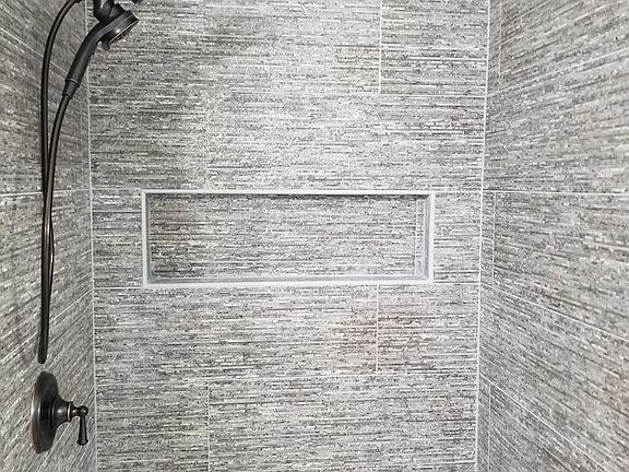 5th image of 7026 Heritage Oaks Dr