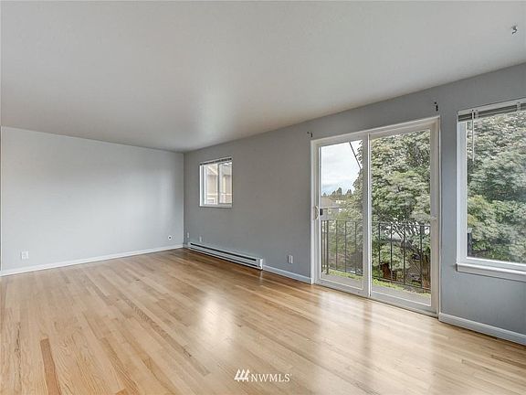 2nd image of 3011 Warren Ave N Unit A