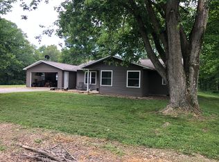 645 State Route 130, Greenup, IL 62428