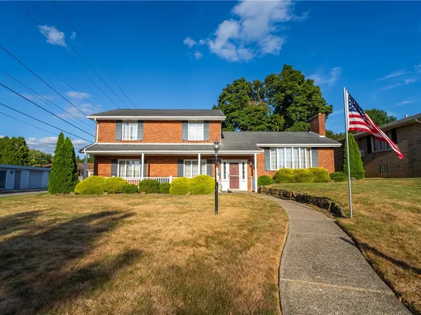 132 N Pittsburgh St, Zelienople, PA 16063