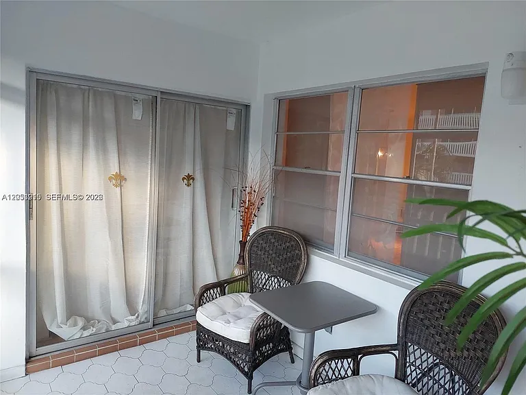 180-12 15C #15C — Photo 11