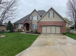 1426 N Rockingham Ave, Nixa, MO 65714