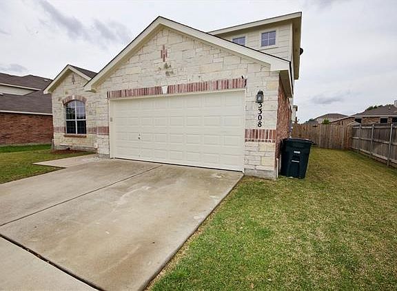 3rd image of 3308 Thunder Creek Dr