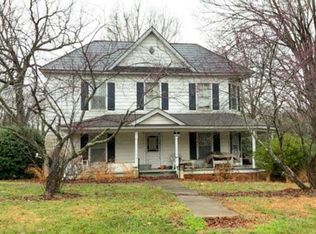 682 Coleridge Rd, Ramseur, NC 27316