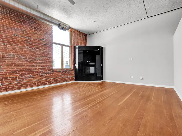 115 N Tejon St #B — Photo 11