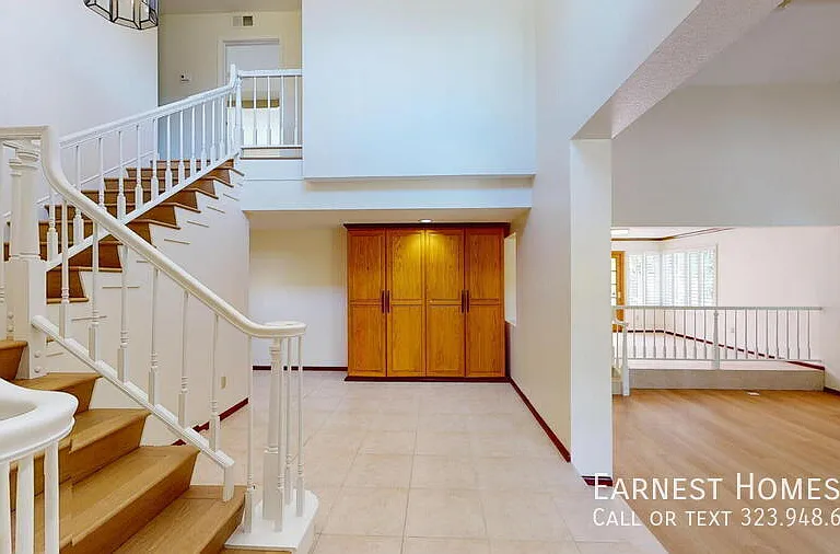 7814 Woodhall Ave — Photo 6
