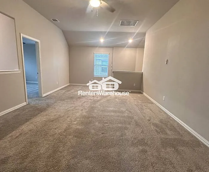 3009 Stallion Trail Way — Photo 23