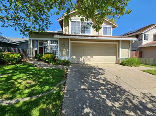8863 Springhurst Dr, Elk Grove, CA 95624