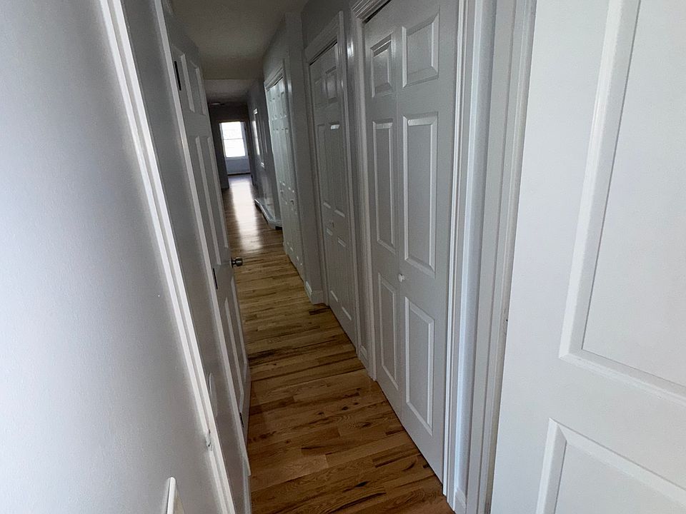 1st image of 88-90 Beekman Ave #6