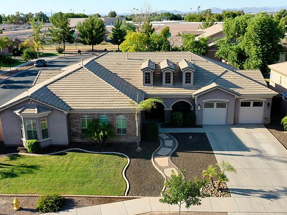 4th image of 20104 E Stonecrest Dr