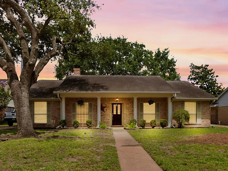 2526 Palo Pinto Dr