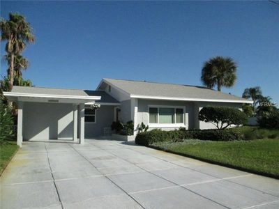 2511 Hibiscus Dr W, Belleair Beach, FL, 33786