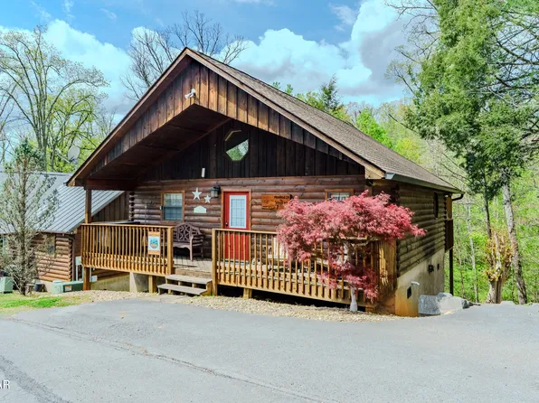 1523 Bears Den Way, Sevierville, TN 37862
