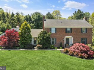 530 Arrowhead Trl, Sinking Spring, PA 19608