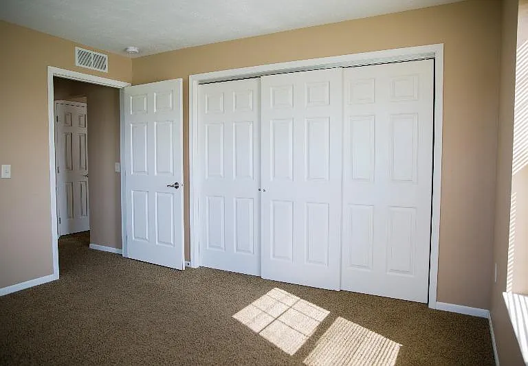 Drexel Place Apartments — Photo 2