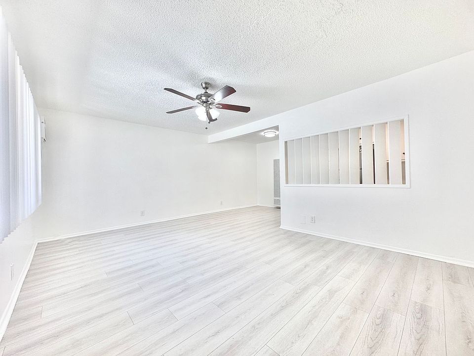 1st image of 3318 Drew St #3