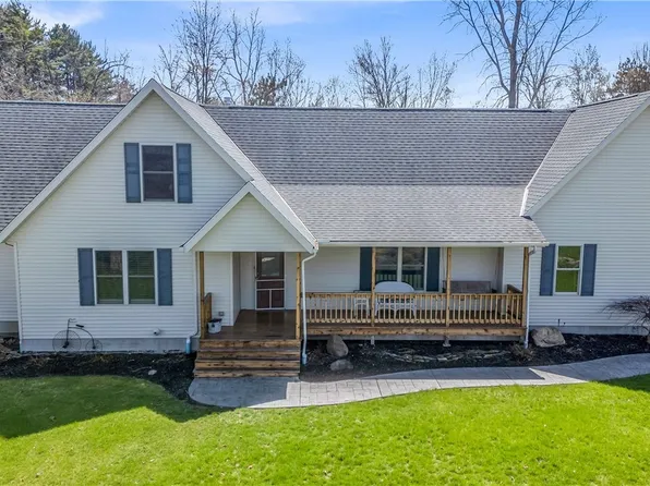47555 Stewart Rd, New London, OH 44851