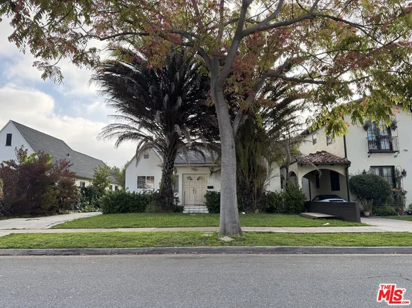 204 S Wetherly Dr, Beverly Hills, CA 90211