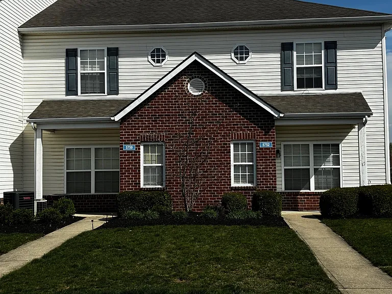 Chantry Village Apartments — Photo 5