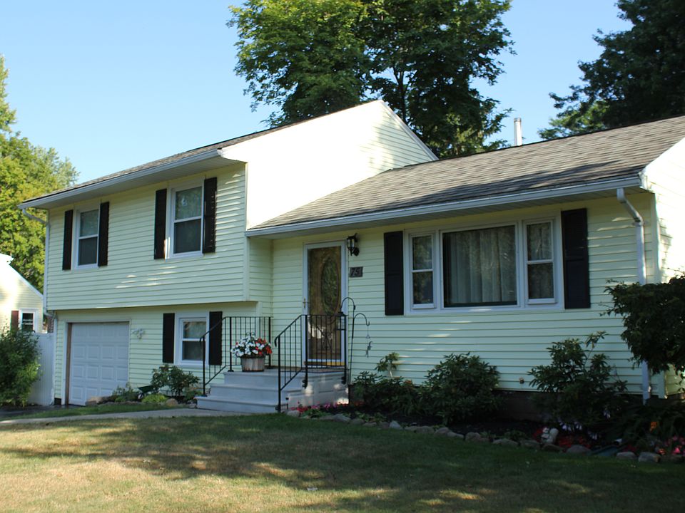 1st image of 75 Helmar Dr