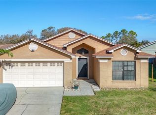 1513 Woonsocket Ln, Brandon, FL 33511