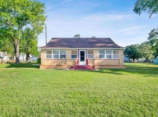 25121 State St, Elberta, AL 36530