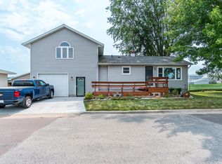 809 E Wilson Ave, Arcadia, WI 54612