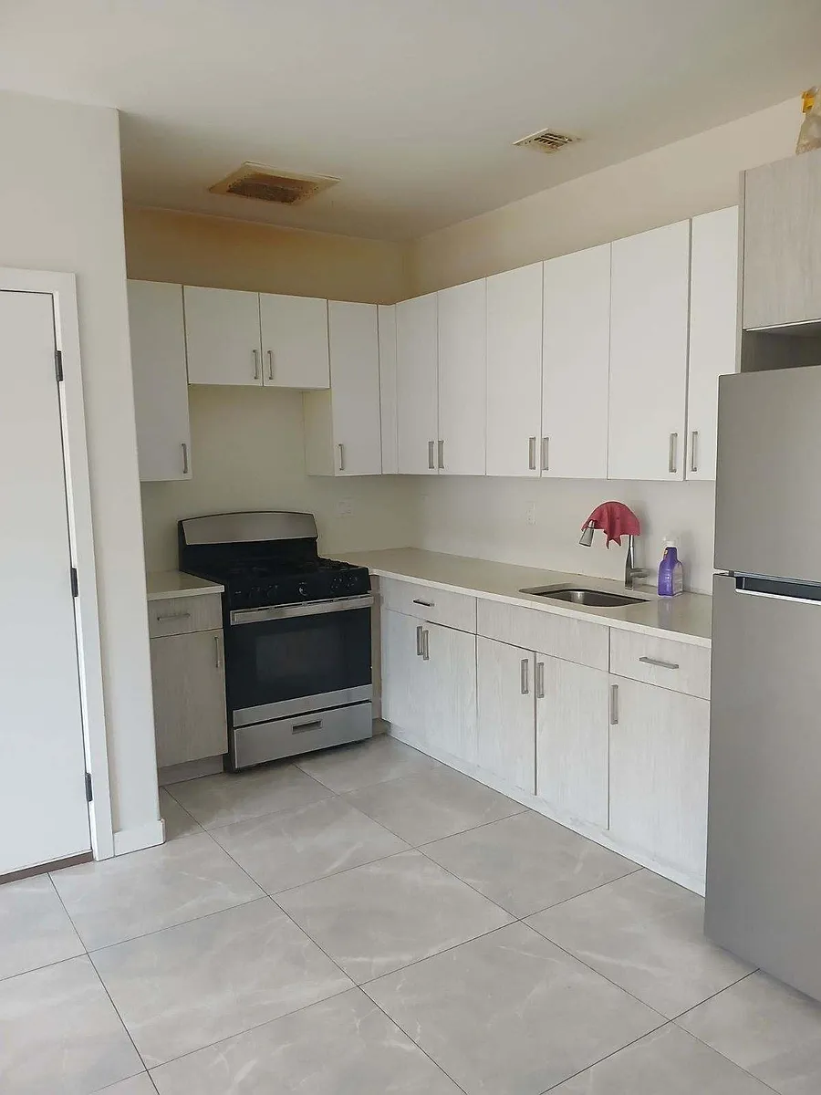 Building Photo - 15 Bethune Blvd #305