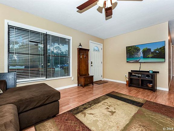 4th image of 12311 NW 147th Ln