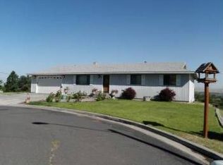 44 Cliff St, Umatilla, OR 97882