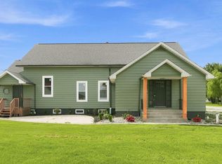3017 W Yoder Rd, Yoder, IN 46798