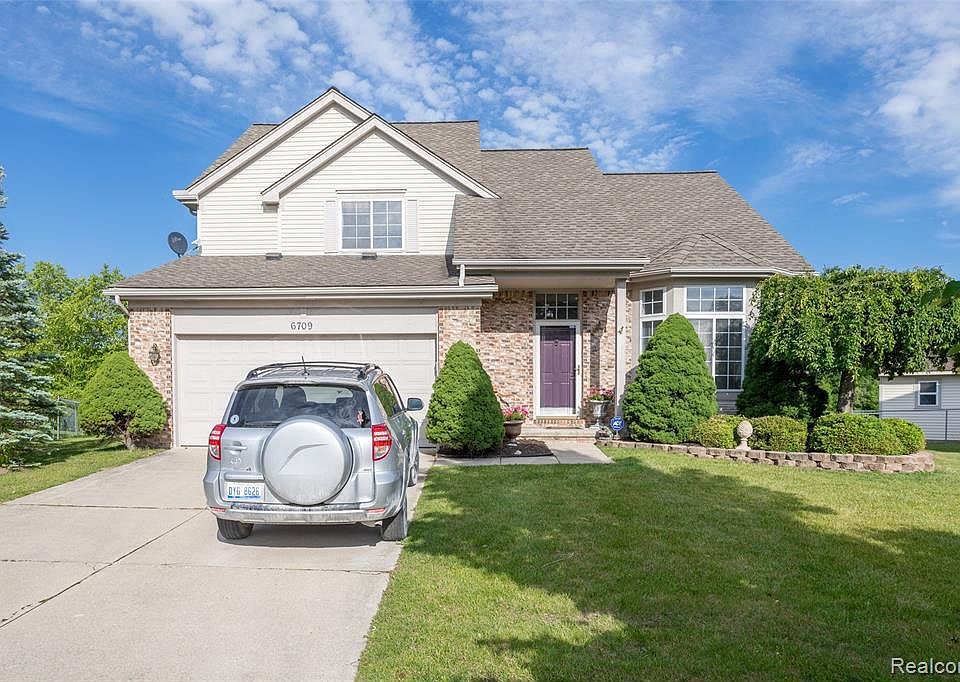 1st image of 6709 Summerdale Ct E