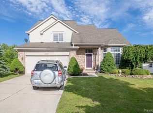 6709 Summerdale Ct E, Ypsilanti, MI 48197
