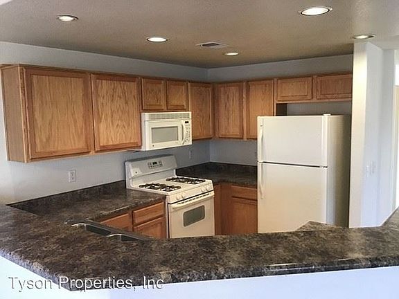 4th image of 6800 Vista Del Norte Dr NE #224