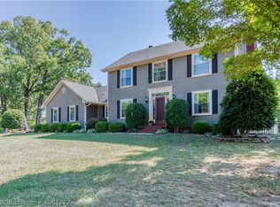 1010 White Oak Est, Van Buren, AR 72956