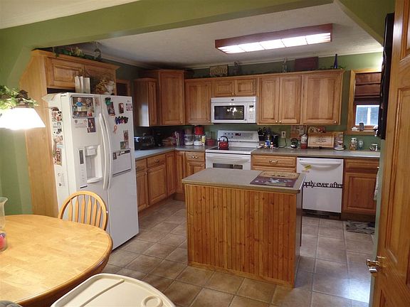 4th image of 6578 S Wine St