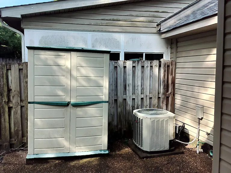 102 Harvestwood Dr — Photo 22