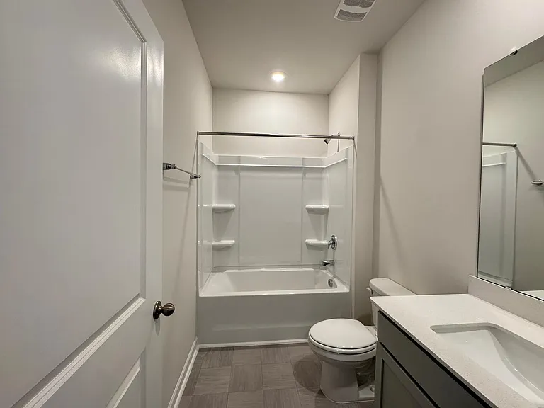 198 Moore Creek Dr — Photo 5