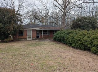 7015 Cottonwood Rd, Dothan, AL 36301