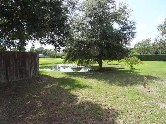 5th image of 11512 Smokethorn Dr