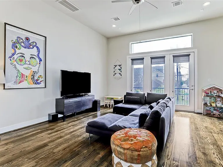 4106 Marina St — Photo 12