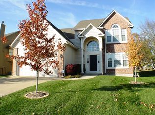 23104 W 45th St, Shawnee, KS 66226