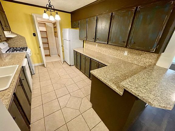 5th image of 315 23rd St