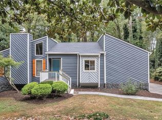 766 Lost Creek Cir, Stone Mountain, GA 30088