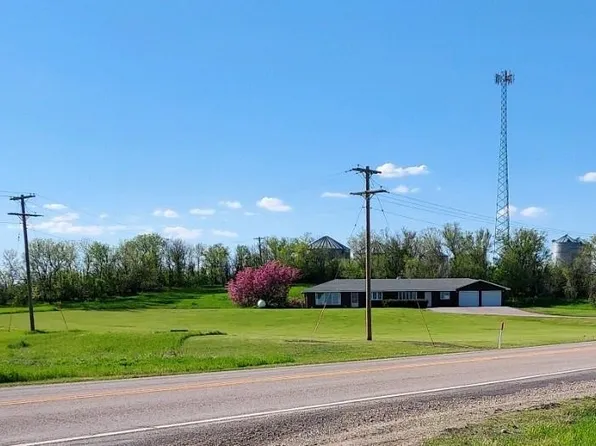 8161 104th Ave NW, McGregor, ND 58755