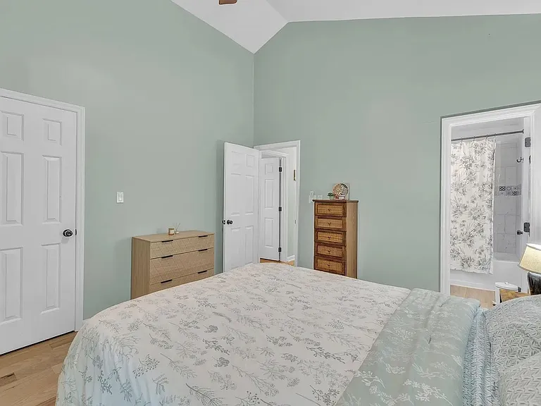 105 Tall Rock Ct — Photo 9