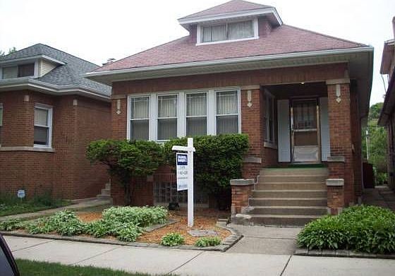 1st image of 5649 N Maplewood Ave